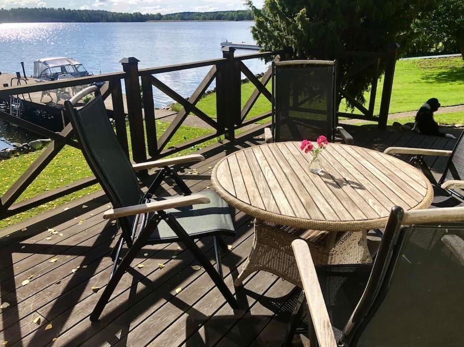 Sjoestuga/Gaesthus I Skaergarden. Åkersberga 外观 照片